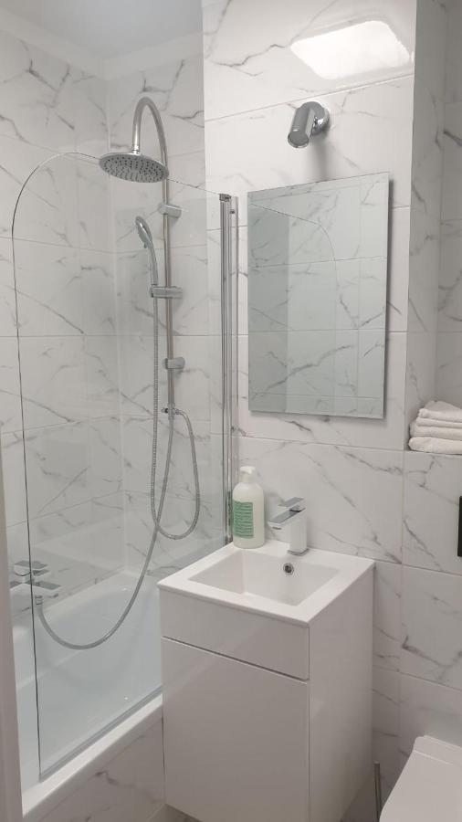 White House Apartaments Varsovie Extérieur photo